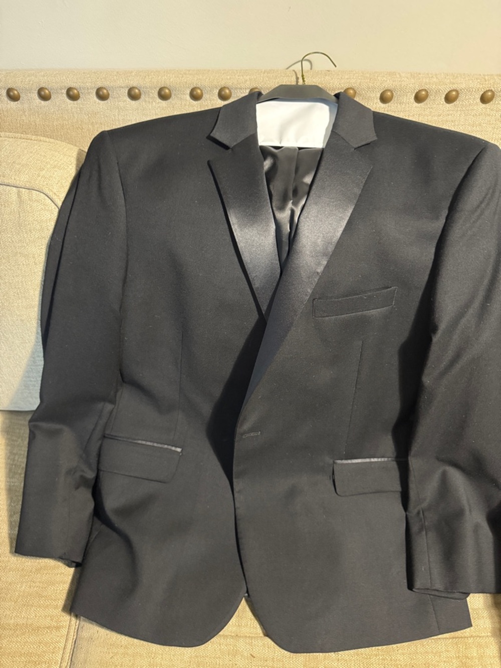 Pristine Jos.A.Bank BlackTuxedo Jacket and pants & tux shirt can be sold sep